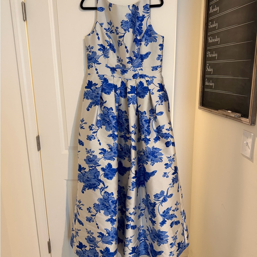 Eliza J Ivory and Cobalt Blue Floral Fit-and-Flare Midi Dress - Picture 2 of 3